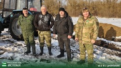 Сотрудники Прохоровского Экоохотнадзора произвели выкладку силоса на подкормочные площадки