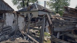Вячеслав Гладков проверил процесс восстановления разрушенного из-за обстрелов жилья в Шебекино 