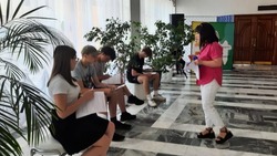 Сотрудники ЦКР «Созвездие» проверили прохоровскую молодёжь на знание правил безопасности при ЧС