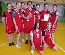 Спортсменки Беленихинской школы победили в турнире по баскетболу
