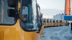 Автопарк школ Прохоровского района пополнился новыми автобусами