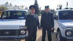 Губернатор Белгородской области вручил ключи от нового автомобиля прохоровским лесничим