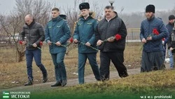 Посвящённое годовщине Гусёк-Погореловской трагедии возложение цветов прошло в Прохоровке
