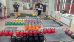 Прохоровская спортивная школа «Юность» получила новый комплект гирь