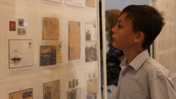 Филателистическая выставка «Путь к Победе» открылась в Прохоровке