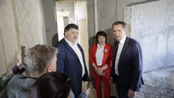 Глава региона Вячеслав Гладков посетил социальные объекты в Прохоровке