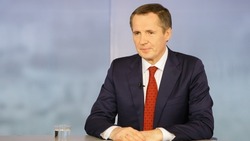 Вячеслав Гладков поздравил выпускников Белгородчины с окончанием школы  
