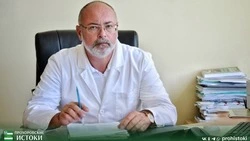 Главврач Прохоровской ЦРБ Олег Ждановский посоветовал делать зарядку в течение рабочего дня