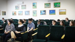 Очередное заседание клуба «Историк» «Реформы во имя России» прошло в библиотеке Николая Рыжкова