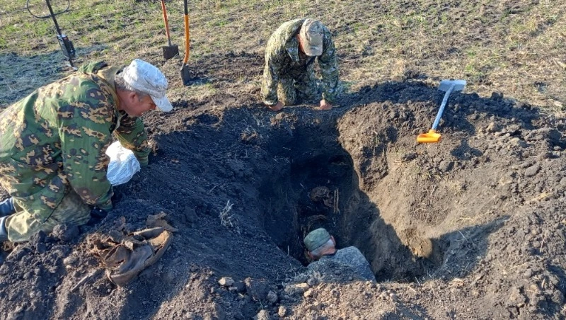 Прохоровские поисковики обнаружили останки бойца Красной армии недалеко от Лучек