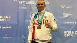 Прохоровец Иван Беляев в восьмой раз стал Чемпионом мира по гиревому спорту