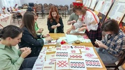 Сотрудники библиотеки Н.И. Рыжкова провели библиомост «Белгородчина: культурный код»