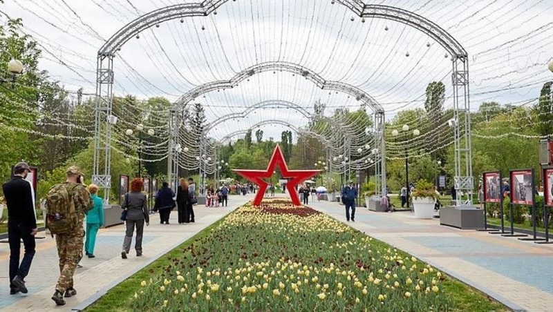 Россияне в 2025 году чаще интересуются внутренним туризмом