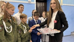 Прохоровские школьники официально вступили в Движение Первых