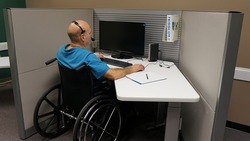 Специалисты службы занятости рассказали о квотировании рабочих мест для инвалидов