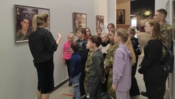 Воспитанники клуба «Русь» посетили выставку в Прохоровском музее бронетанковой техники