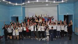 Команды прохоровских школ приняли участие в районном конкурсе агитбригад