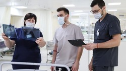 Вячеслав Гладков: 4000 белгородских медиков получили почти 2 млрд рублей поддержки за два года