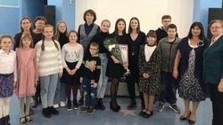 Очередная встреча с выпускницей Прохоровской детской школы искусств прошла в ЦМИ «Мир»