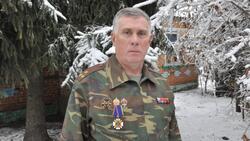 Василий Журахов получил юбилейную медаль службы собственной безопасности МВД России