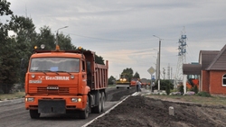 Сотрудники «БелЗНАКа» построили и отремонтировали около 40 км дорог в Прохоровском районе