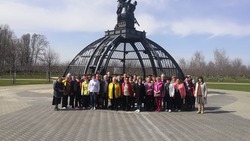 Представители старшего поколения Яковлевского района посетили памятные места Прохоровской земли