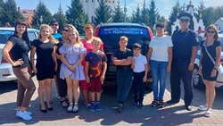 Многодетные семьи и инспекторы ГИБДД Прохоровского района поддержали акцию дорожной безопасности