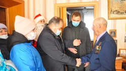 Депутаты областной думы поздравили прохоровских ветеранов Великой отечественной войны