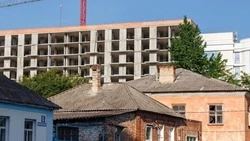 В рамках нацпроекта «Инфраструктура для жизни» переселят 460 жителей из аварийных домов в 2025 году