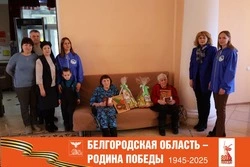 Юбилейные медали «80 лет Победы в Великой Отечественной войне» вручены двум жительницам Прохоровки