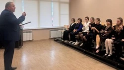 Педагог Прохоровской ДШИ провёл мастер-класс по вокалу «Петь - это здорово»