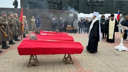 Перезахоронение останков бойцов Красной армии прошло на мемориале «В честь Героев Курской битвы»