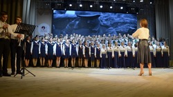 Финал флешмоба школьных хоров Белгородской области «Этот день Победы» прошёл в Прохоровке