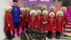 Прохоровский ансамбль народного танца «Кадриль» поучаствовал в фестивале «Казацкая слобода»
