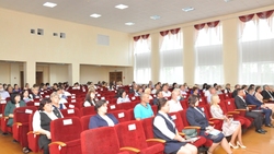 Прохоровские педагоги подвели итоги работы за прошлый учебный год в ходе конференции
