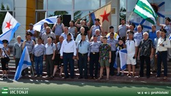 Руководитель прохоровского «Морского собрания» поздравил соратников с Днём ВМФ