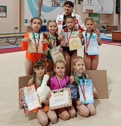 Прохоровские гимнастки выступили на областном первенстве