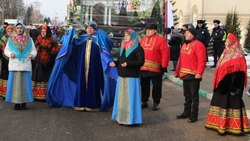 Прохоровцы открыли празднование Дня района ярмаркой и творческими выступлениями