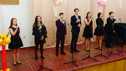 Воспитанники прохоровского детско-юношеского центра победили в конкурсе юных вокалистов