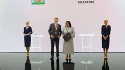 Илья Пономарёв рассказал об итогах второго дня ПМЭФ-2025