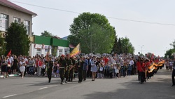 Праздник Победы в Прохоровке начался с акции «Бессмертный полк»