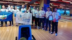 Команда Прохоровского района приняла участие в турнире «Профсоюзный боулинг» 12 апреля