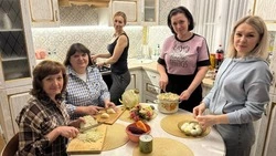 Прохоровские волонтёры приготовили для участников специальной военной операции немало горячих обедов