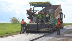 Глава Прохоровского округа Антон  Кулев поделился информацией об обновлении дорог в муниципалитете