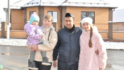 Прохоровская семья переедет в свой дом благодаря областной программе 