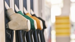 Региональные власти опровергли ложную информацию о недостатке бензина