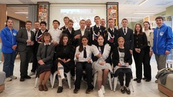 Квест «Парад Победы» провели для учащихся Прелестненской СОШ в центральной библиотеке