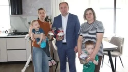 Глава Прохоровского мунокруга Антон Кулев поздравил земляков с праздником Великой Пасхи