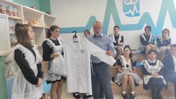 Будущие медики Прохоровской гимназии получили специализированную форму