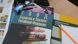 Сотрудники прохоровского отделения полиции разъяснили правила поведения при терроризме и экстремизме